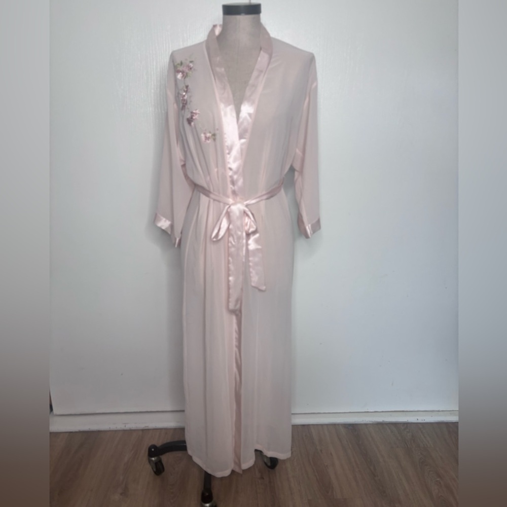 Vintage California Dynasty Sheer Lace Robe Pink Satin Trim – Medium - Picture 2 of 13